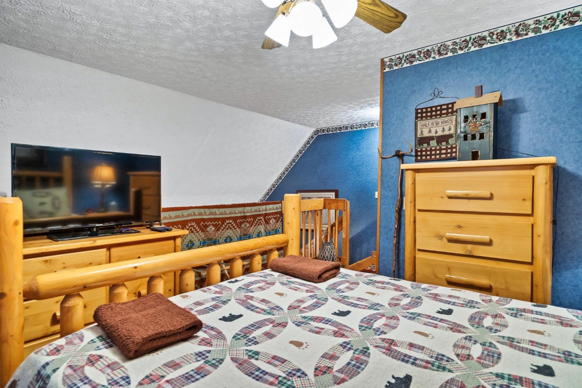 Cozy, Ada Accessible, Family Cabin With Hot Tub 세비어빌 외부 사진
